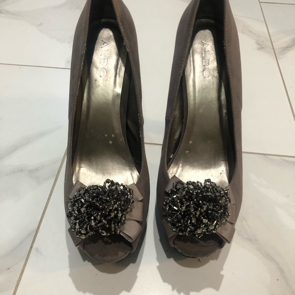 Like NEW! Aldo Glittery Peep Toe Platform Heels - Picture 2 of 12